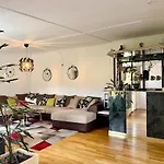 Workers - 4br - 4 Beds - Parking - Near Volvo *