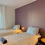 Holiday home Workers Big - 5 Bedroom - 2 Bath - Volvo