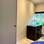 Workers Dream - 10 Bedroom - 14 Beds - Volvo Casa de Férias Gotemburgo