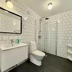 Holiday home Workers Big - 5 Bedroom - 2 Bath - Volvo *