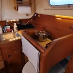 Cozy Sailboat In Úszó hotel Göteborg