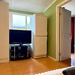 Workers - 4br - 4 Beds - Parking - Near Volvo *