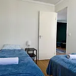 Сasa de vacaciones Workers - 2 Bath - 9 Beds - Parking *