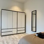 Workers - 7 Bedroom - 15 Beds - 3 Bath Сasa de vacaciones *