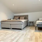 Workers - 7 Bedroom - 15 Beds - 3 Bath * Gotemburgo