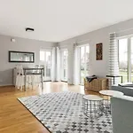 Modern House Near Hastevik And Lovely Nature Сasa de vacaciones Gotemburgo