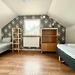 Workers • 19 Beds • 3 Kitchens • Volvo • Parking Dom wakacyjny