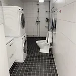 Appartement Rymligt Och Haerligt Radhus I