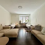 Apartamento The Family Flat * 5 Beds * *