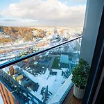 Design Comfort At Karlatornet, Dream Views Apartamento Gotemburgo
