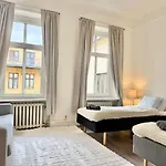 Διαμέρισμα Travelers Paradise In The Heart Of The