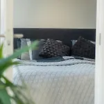 Floor With Rooftop, 1br In Great Location Apartamento *