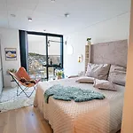 Design Comfort At Karlatornet, Dream Views Apartamento Gotemburgo