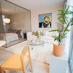 Thoughtfully Fine Designed 1br In Prime Location