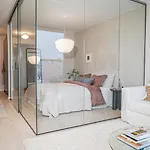 Thoughtfully Fine Designed 1br In Prime Location Apartamento Gotemburgo