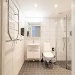 Apartamento Chic 1br With Balcony In - Prime Location
