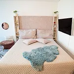 Apartamento Design Comfort At Karlatornet, Dream Views *