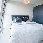 Floor With Rooftop, 1br In Great Location Apartamento Gotemburgo