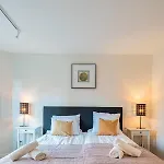 Chic 1br With Balcony In - Prime Location Gotemburgo