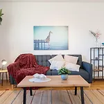 Scandi-boho 1br Calm & Well-connected Location Apartamento *