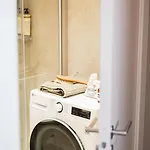 Thoughtfully Fine Designed 1br In Prime Location Gotemburgo