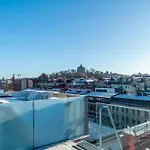 Floor With Rooftop, 1br In Great Location شقة