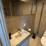 Floor With Rooftop, 1br In Great Location شقة غوتنبرغ
