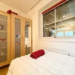 Workers - 8 Beds - Free Parking - Near Volvo