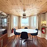Workers - 8 Beds - Free Parking - Near Volvo Apartmán