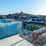 Floor With Rooftop, 1br In Great Location * غوتنبرغ