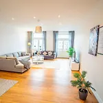 Apartamento Grand 3br At Vasaplatsen *