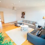 Grand 3br At Vasaplatsen Gotemburgo