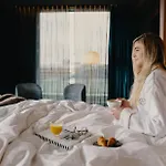 ホテル リバートン 4*