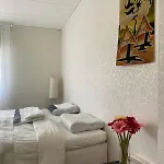 Townhouse In A Quiet Area * غوتنبرغ