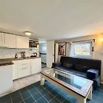 Workers - 4br - 8 Beds - 2 Kitchens - Volvo Casa vacanze