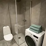 Bright Designer In Apartman *