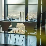 Penthouse 70th Floor Karlatornet * غوتنبرغ