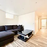 بيت للعطل Workers - Construction Worker Housing *