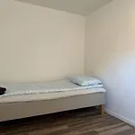 بيت للعطل Workers - Construction Worker Housing