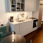 Apartman Bright Designer In *