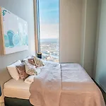 Penthouse 70th Floor Karlatornet