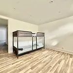 بيت للعطل Workers - Construction Worker Housing