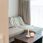 Bright Designer In Göteborg