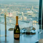 Penthouse 70th Floor Karlatornet شقة غوتنبرغ