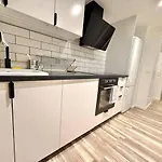 Workers - Construction Worker Housing غوتنبرغ