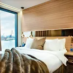 Riverton Hotel