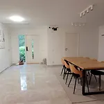 Modern Full Comfort Villa Göteborg