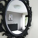 Condominio 10 *