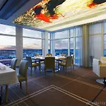 Upper House Szálloda 5*