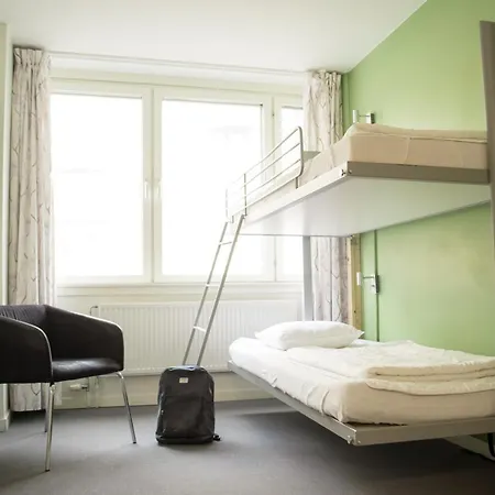 Slottsskogens Hostal